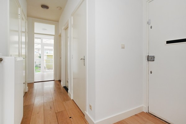 Medium property photo - Troelstrakade 447, 2531 AK Den Haag